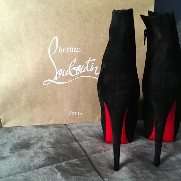 PRICED TO SELL FAST! Christian Louboutins - Picture 2 of 5